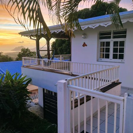 Villa Iguana, Duplex Paisible, Vue Magnifique Mer Et Rocher Du Diamant, Piscine Сент-Люс Экстерьер фото