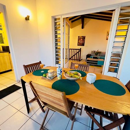 Villa Iguana, Duplex Paisible, Vue Magnifique Mer Et Rocher Du Diamant, Piscine Сент-Люс Экстерьер фото